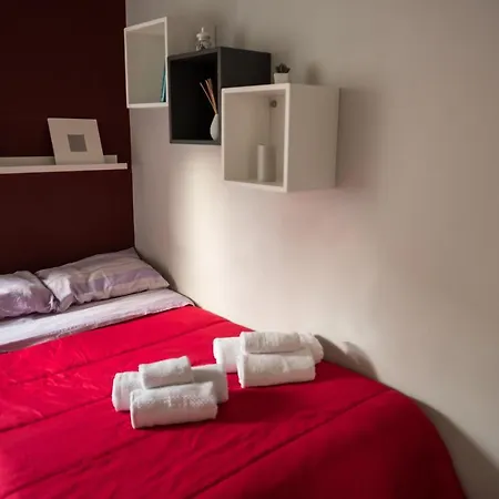 Quarto em Acomodações Particulares S&s *
